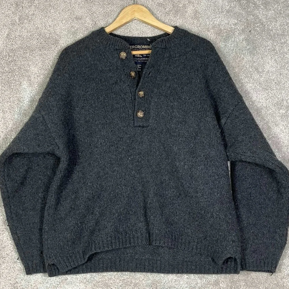 Vintage Abercrombie Lambswool Henley Sweater Mens Medium Gray Soft 2000s